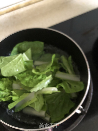 绿油油的小白菜汤的做法步骤：3