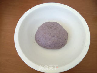 黑米面包的做法步骤：2