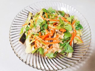 手撕茄条的做法步骤：6