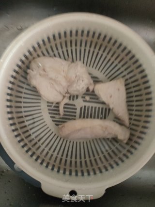 麻辣鸡丝的做法步骤：2
