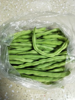 清炒四季豆的做法步骤：1