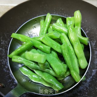 清炒四季豆的做法步骤：5