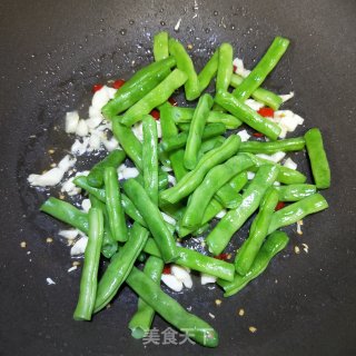 清炒四季豆的做法步骤：7