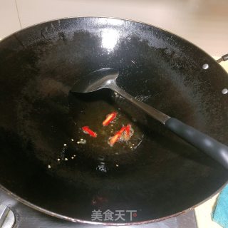 香辣莲藕的做法步骤：3