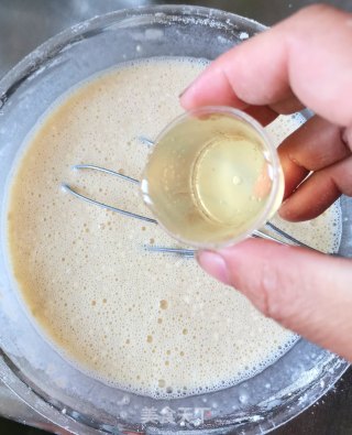 黄桃酸奶千层蛋糕的做法步骤：5