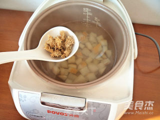 雪梨菊花茶的做法步骤：5