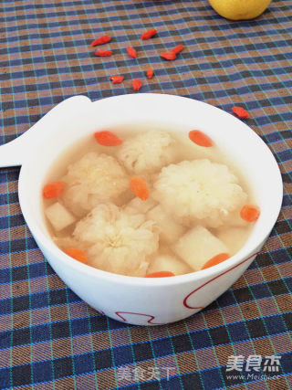 雪梨菊花茶的做法步骤：8