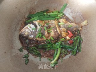 红烧海鲫鱼的做法步骤：12