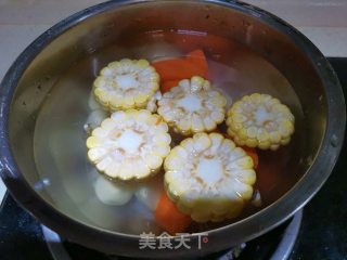 鸡翅煲的做法步骤：2