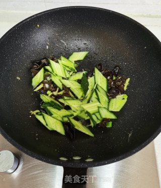 木须黄瓜的做法步骤：7