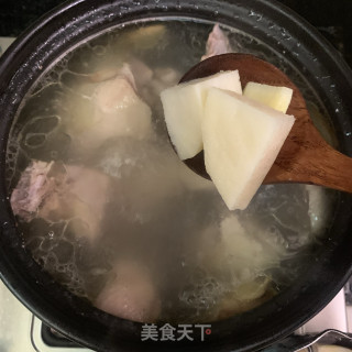 鲜笋鸭汤的做法步骤：7