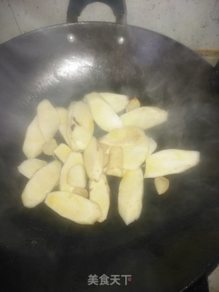木耳炒山药的做法步骤：4