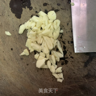 豆角炒五花肉的做法步骤：3