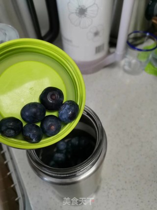 桑椹酒和蓝莓酒共用～我爱江小白的做法步骤：3
