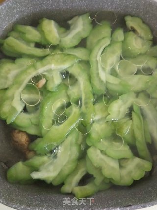 苦瓜白灼拌鸡蛋的做法步骤：4