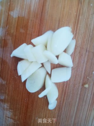 牛肉炒春笋的做法步骤：4