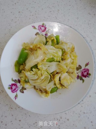 圆白菜炒尖椒的做法步骤：5