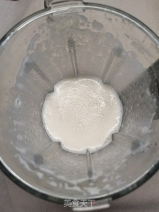 香蕉奶昔的做法步骤：4