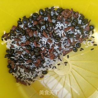 人参果三黑粥的做法步骤：5