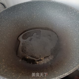 炒肉拌霞草的做法步骤：2