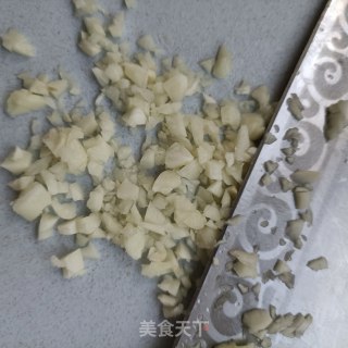 炒肉拌霞草的做法步骤：8