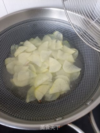 腊肉干锅土豆片的做法步骤：8