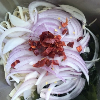 裙带菜拌豆皮的做法步骤：5