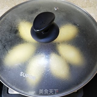 玉米面锅贴的做法步骤：13