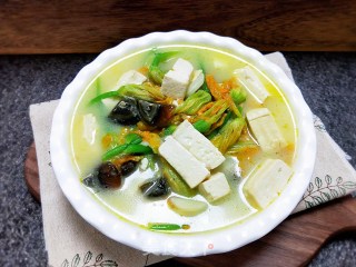 豆腐南瓜花汤的做法步骤：14
