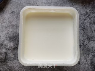 木瓜草莓酸奶奶昔的做法步骤：1