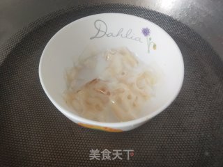 火龙果慕斯蛋糕的做法步骤：2