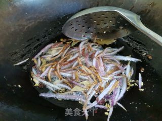 香菇肉馅饺子的做法步骤：2
