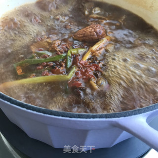 红烧牛肉炖土豆的做法步骤：8