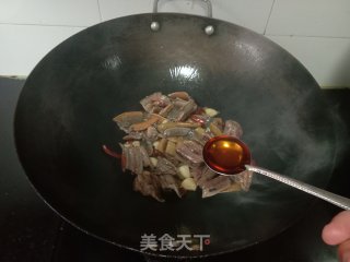 香辣鳝鱼的做法步骤：4