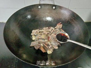 香辣鳝鱼的做法步骤：5