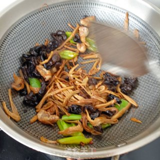 木须肉的做法步骤：16