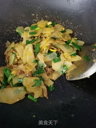 猪肉炒土豆片的做法步骤：11