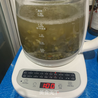绿豆银耳羹的做法步骤：7