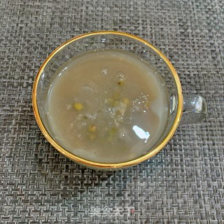 绿豆银耳羹的做法步骤：8