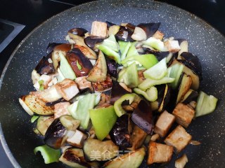 豆腐烧茄子的做法步骤：7