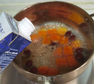 木瓜红枣炖鲜奶的做法步骤：6