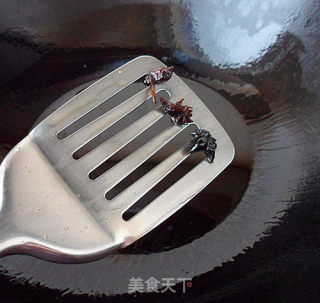 油焖茭白的做法步骤：3