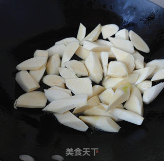 油焖茭白的做法步骤：4