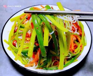#凉拌菜#粉丝花生米拌蒜苗的做法步骤：12