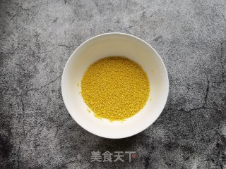 小米燕麦粥的做法步骤：1