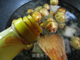 仔排烧小土豆的做法步骤：4
