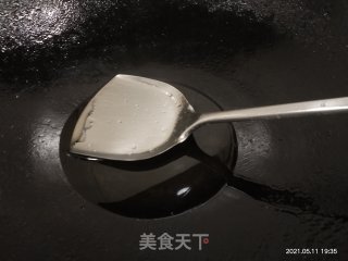 苦瓜炒牛肉的做法步骤：3
