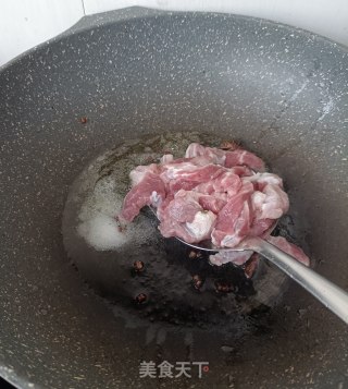 梅花肉炖土豆的做法步骤：7