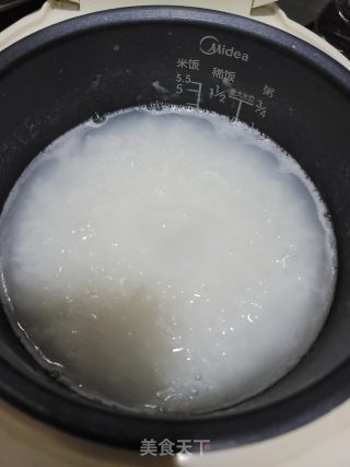 皮蛋瘦肉粥的做法步骤：4