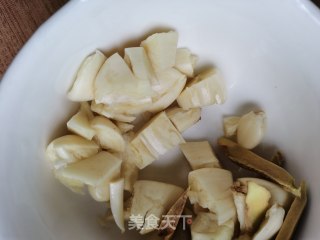 蒜炒木瓜的做法步骤：2